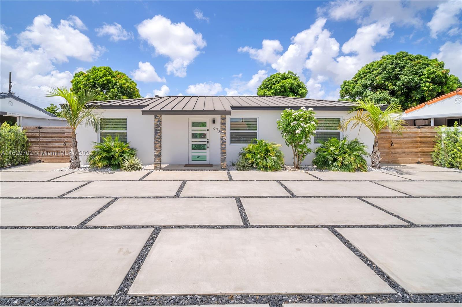 View Miami, FL 33144 house