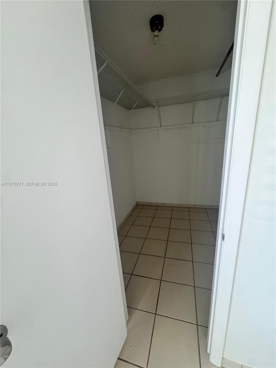 PINEHURST VILLA 2ND ADDN - Residential Lease