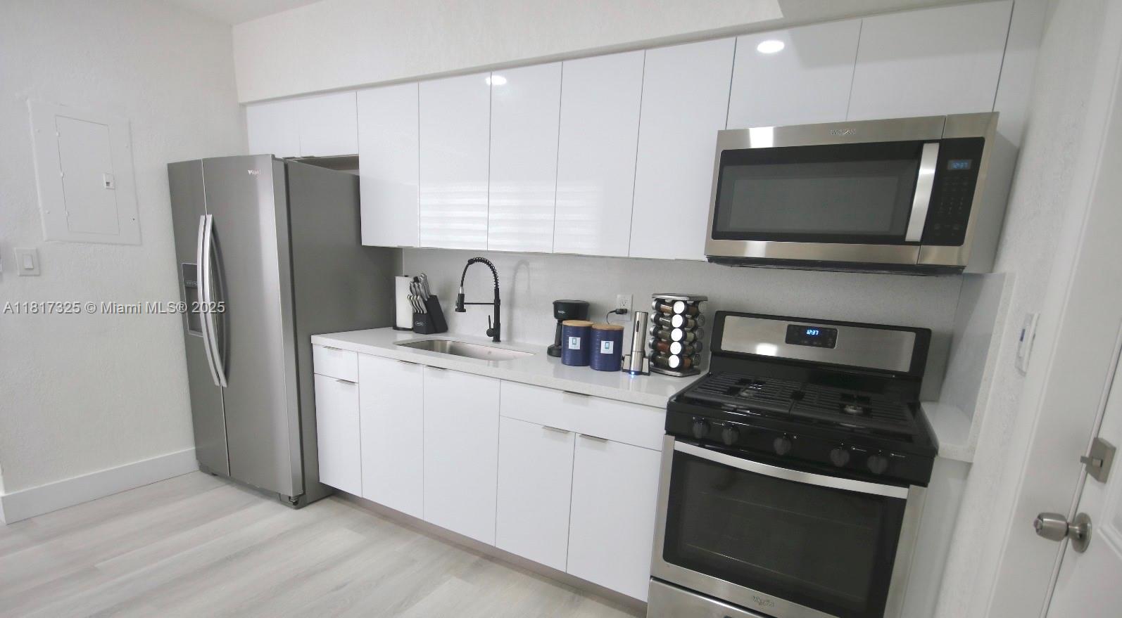 LIVINGSTONE PARK - Residential Income