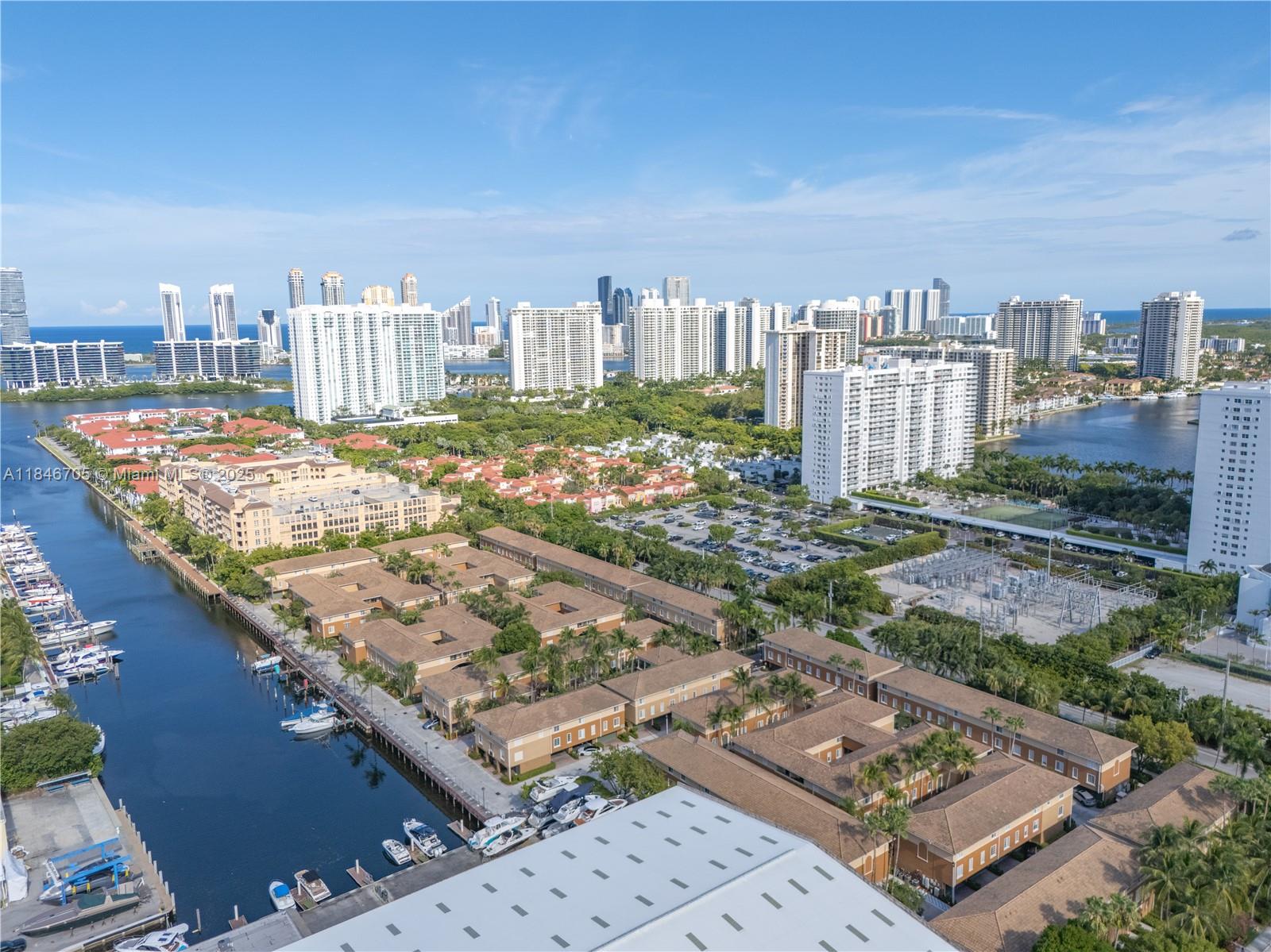 AVENTI AT AVENTURA CONDO - Residential