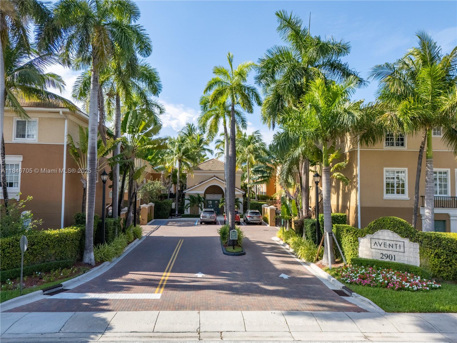 AVENTI AT AVENTURA CONDO - Residential