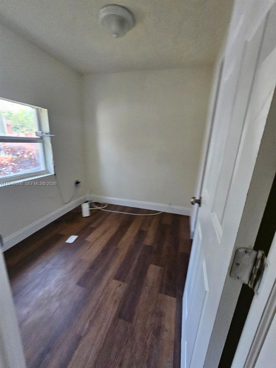 LIBERTY CITY - Residential