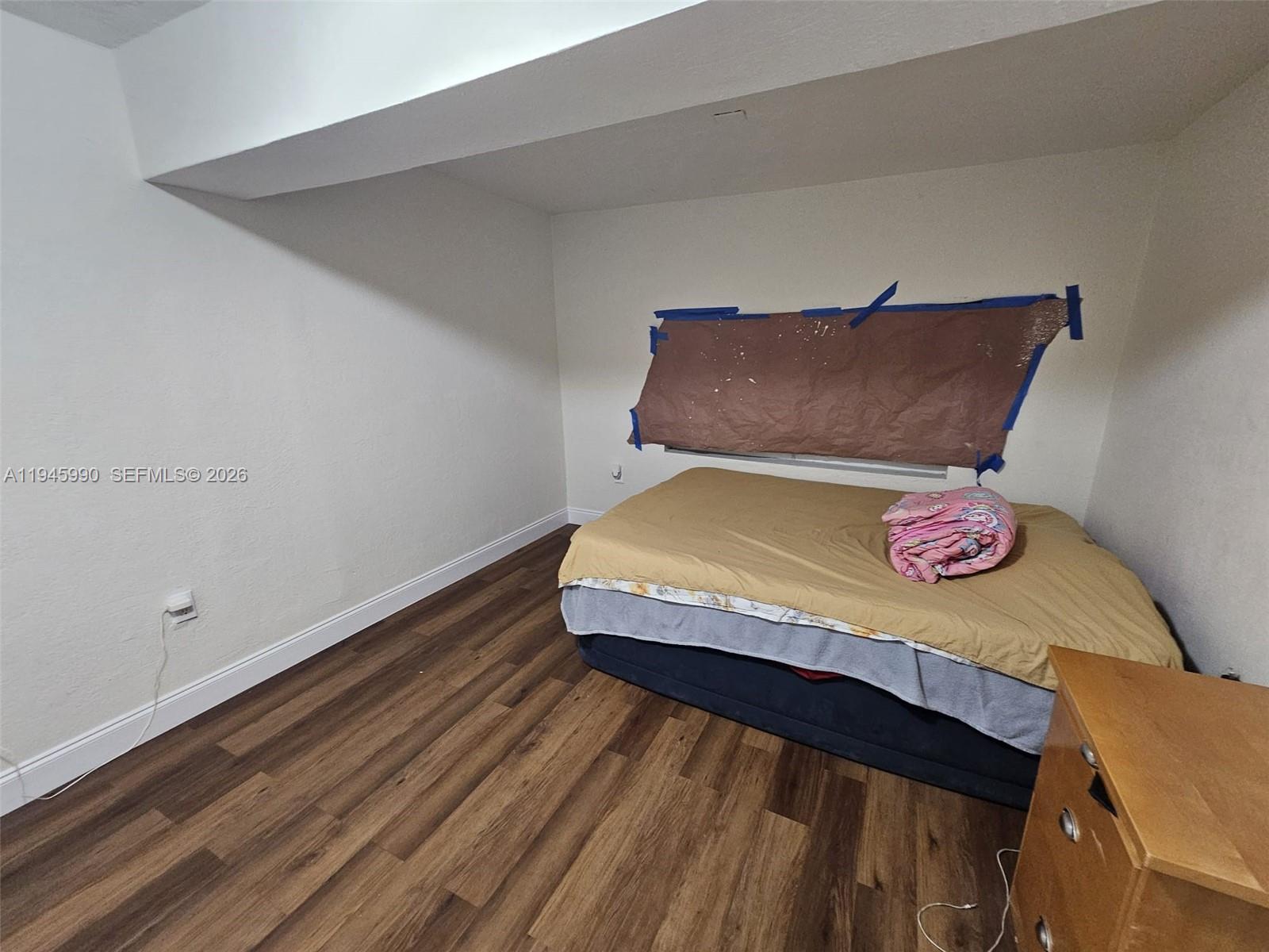 LIBERTY CITY - Residential