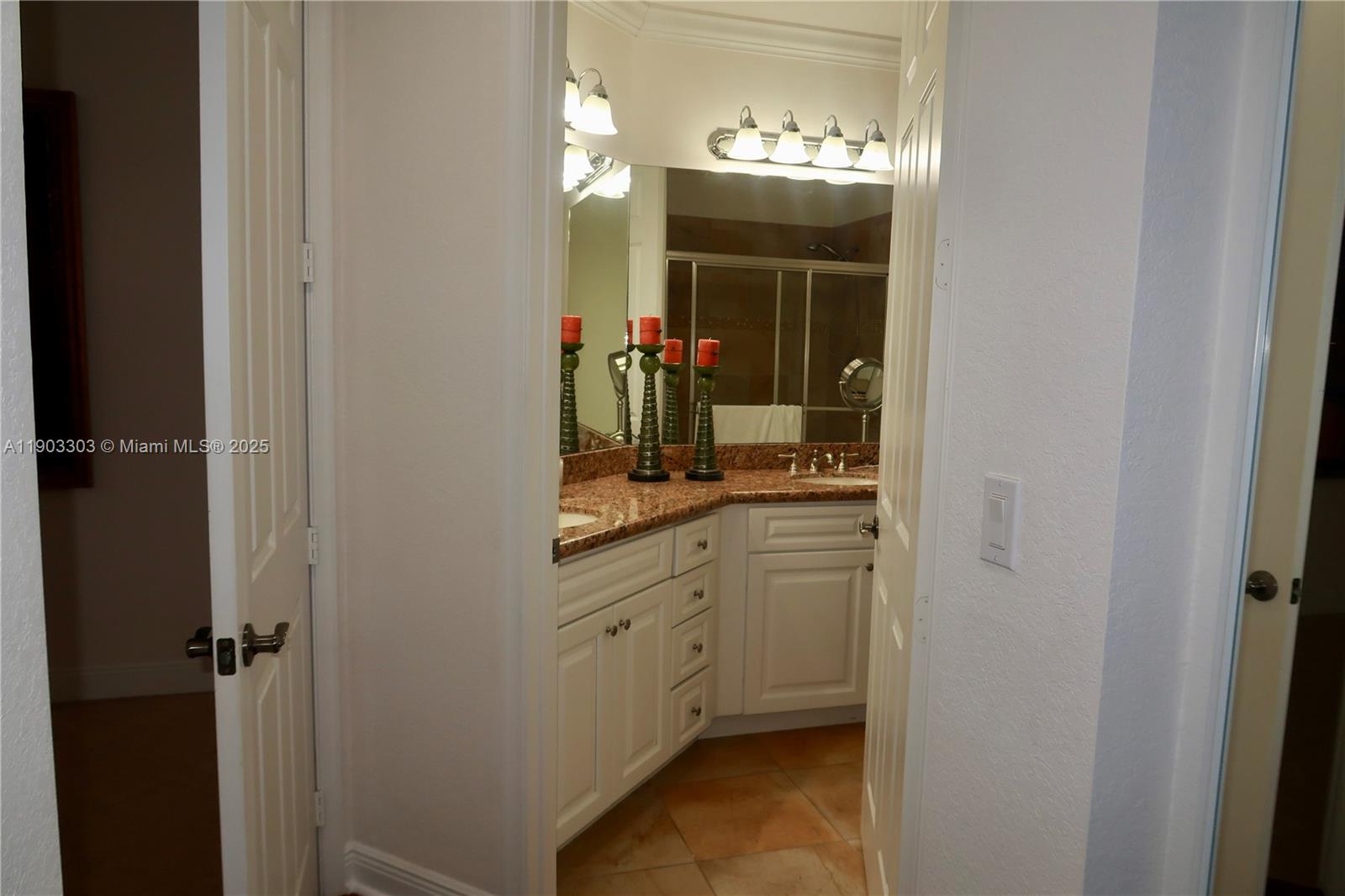 WINDJAMMER COVE CONDO - Residential Lease
