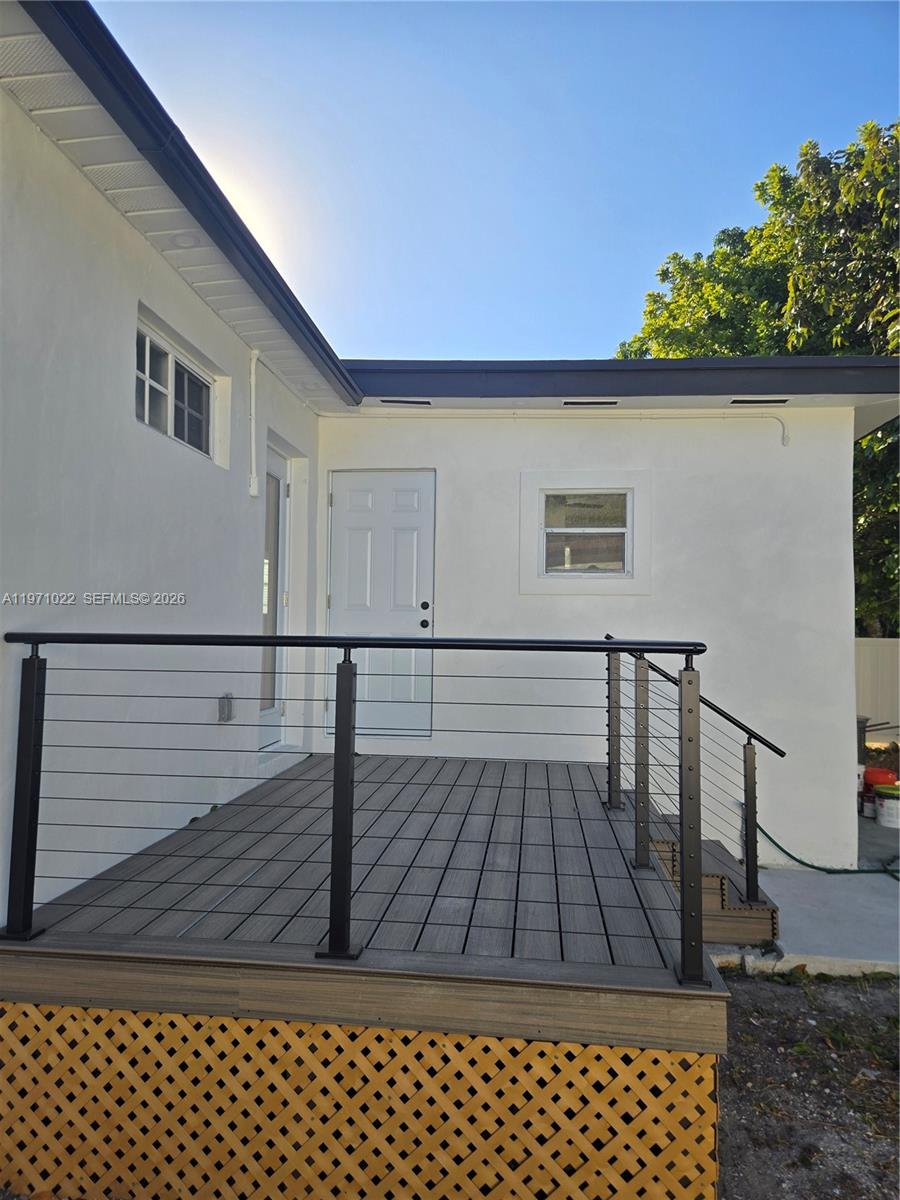 JILLSHAR-DARRYLCAR - Residential