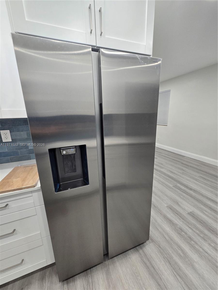 JILLSHAR-DARRYLCAR - Residential