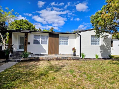 941 NE 154th St North Miami Beach FL 33162