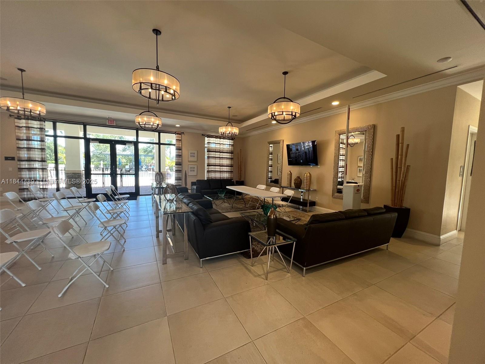 COCO PALM ESTATES - Residential