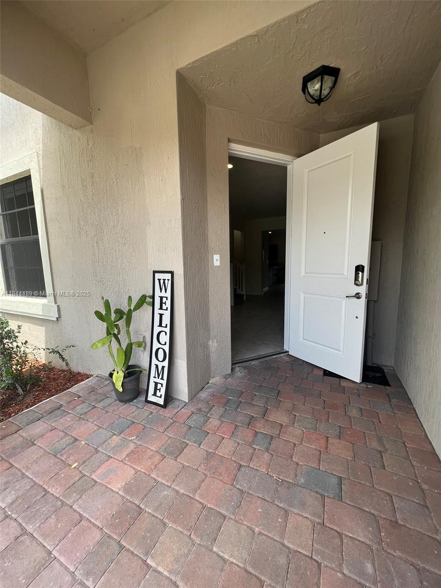 COCO PALM ESTATES - Residential