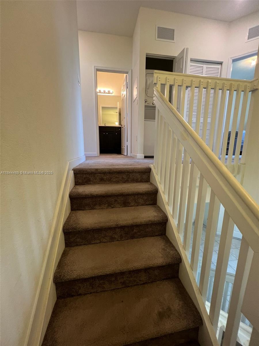 COCO PALM ESTATES - Residential