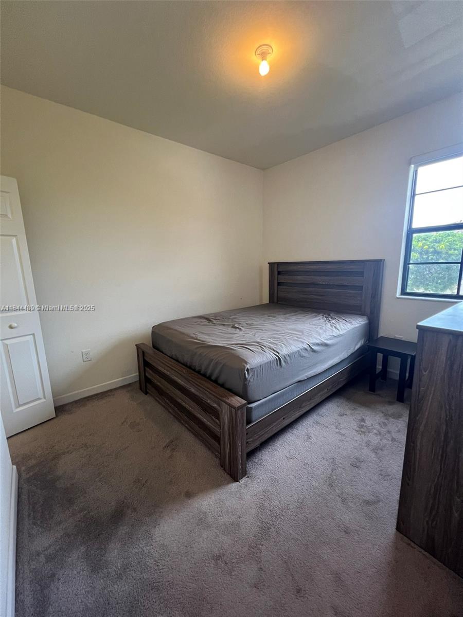 COCO PALM ESTATES - Residential