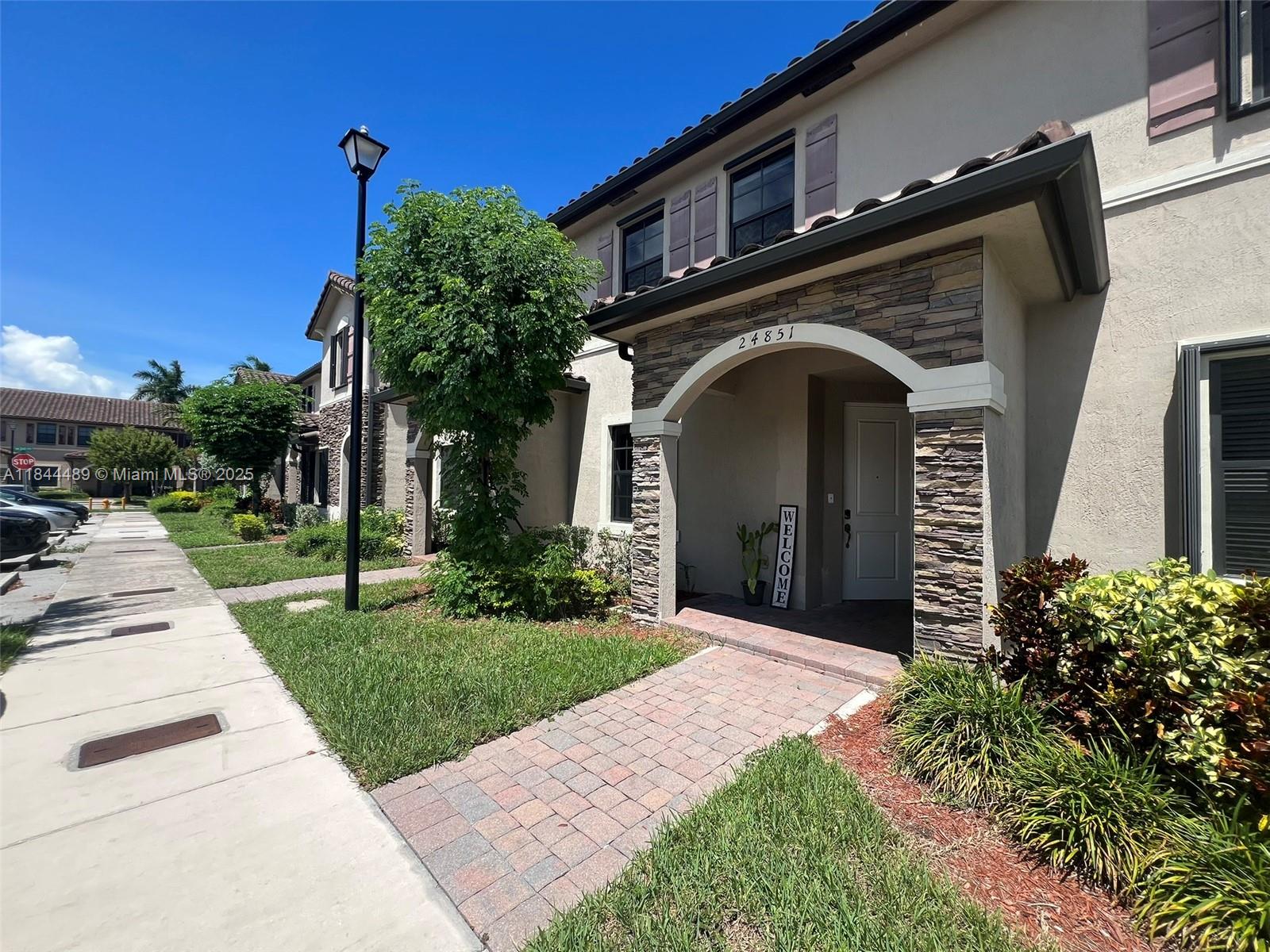 COCO PALM ESTATES - Residential