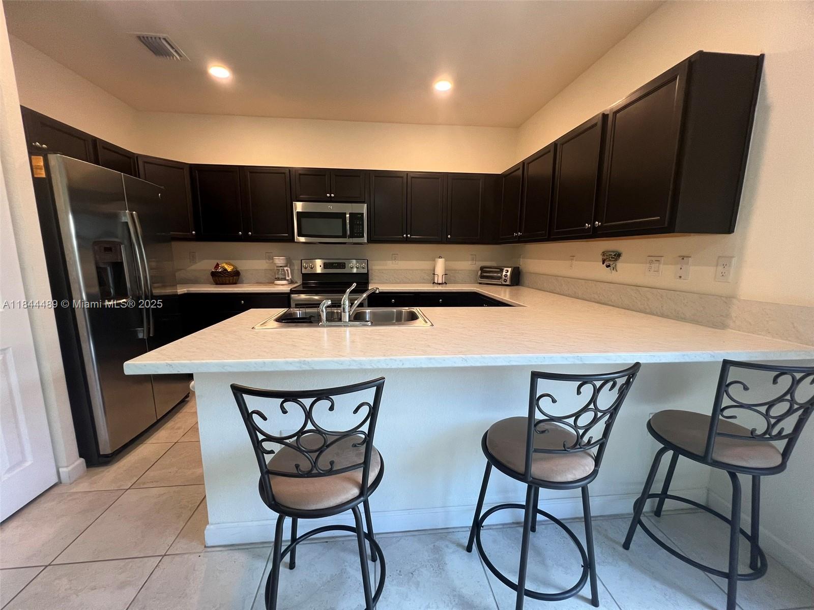 COCO PALM ESTATES - Residential