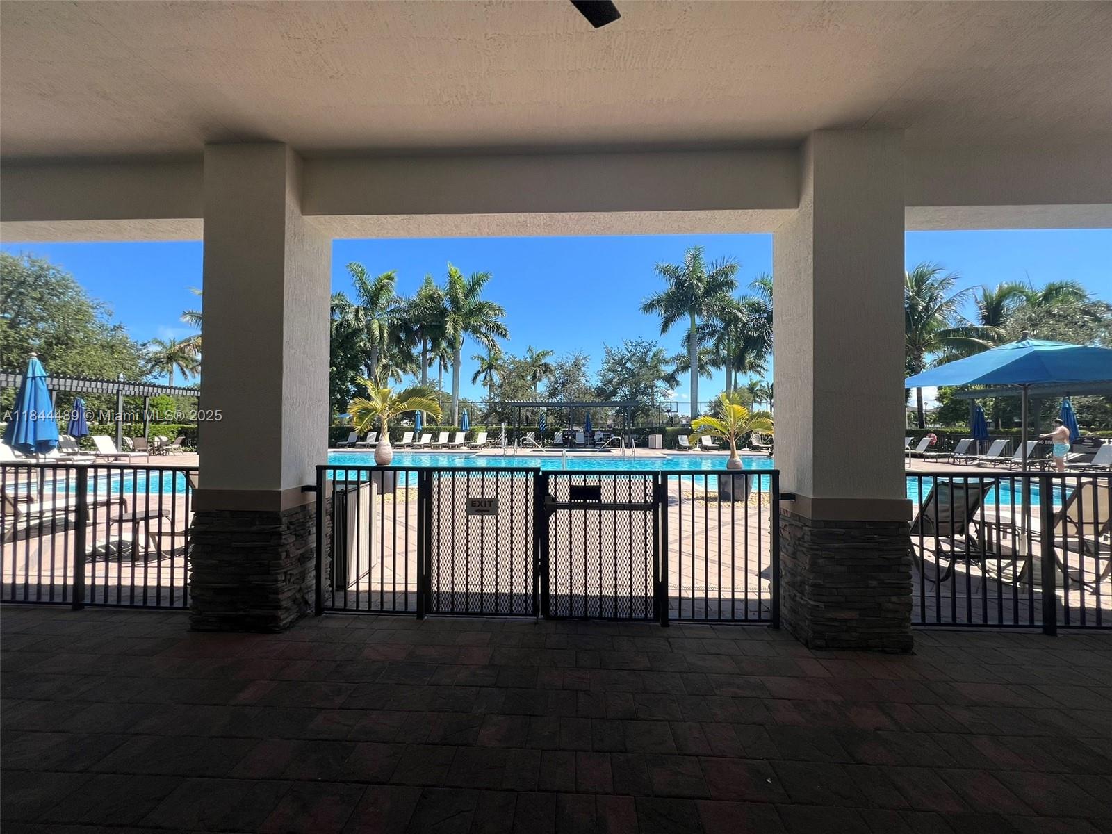 COCO PALM ESTATES - Residential