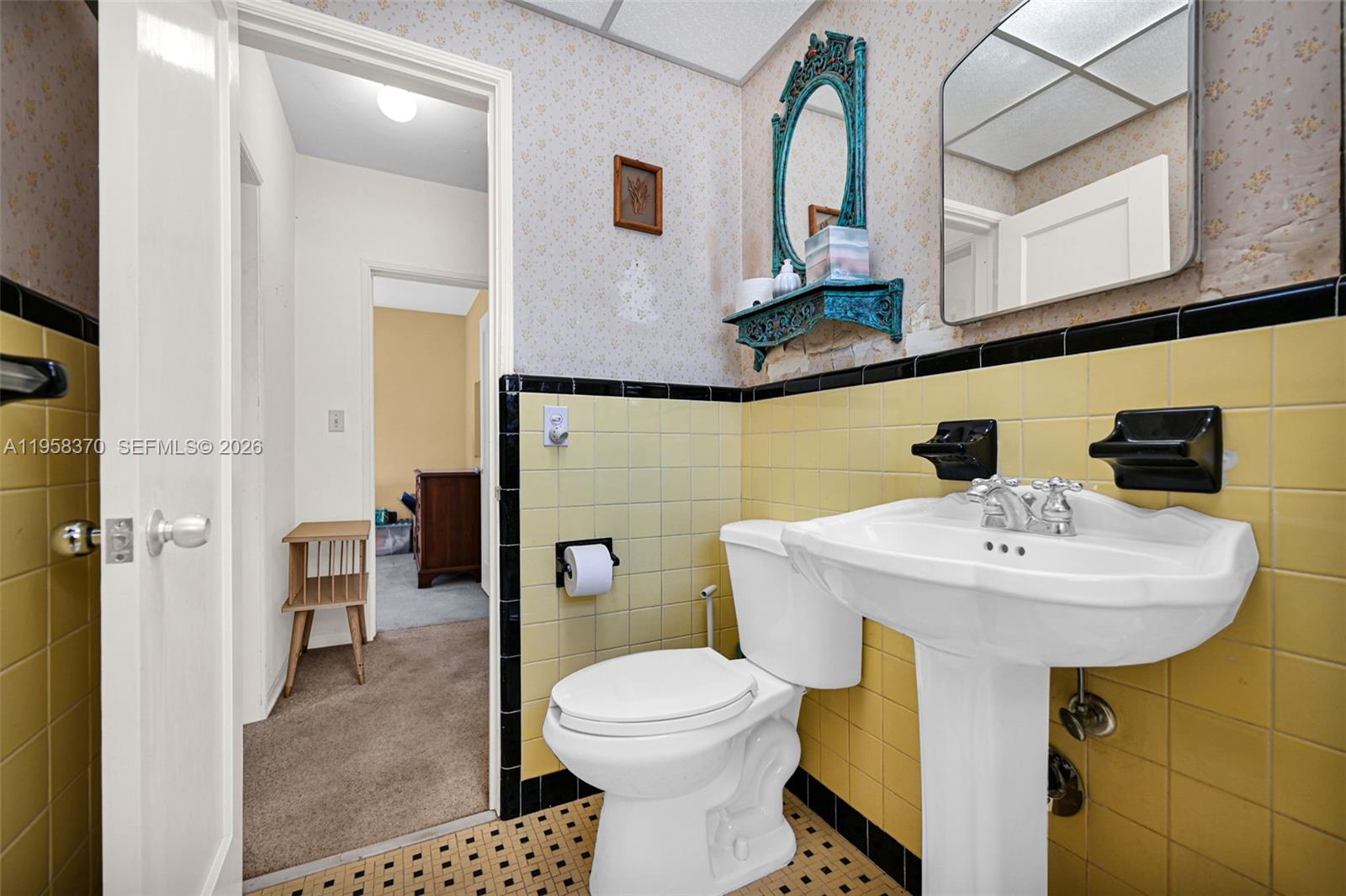 BIRD ROAD ESTATES - Residential