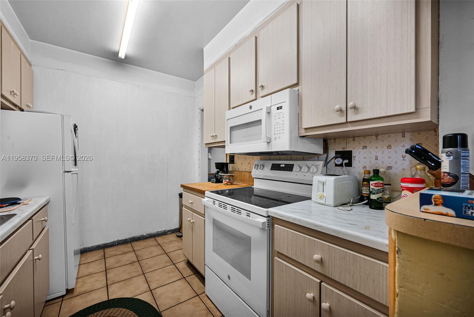 BIRD ROAD ESTATES - Residential