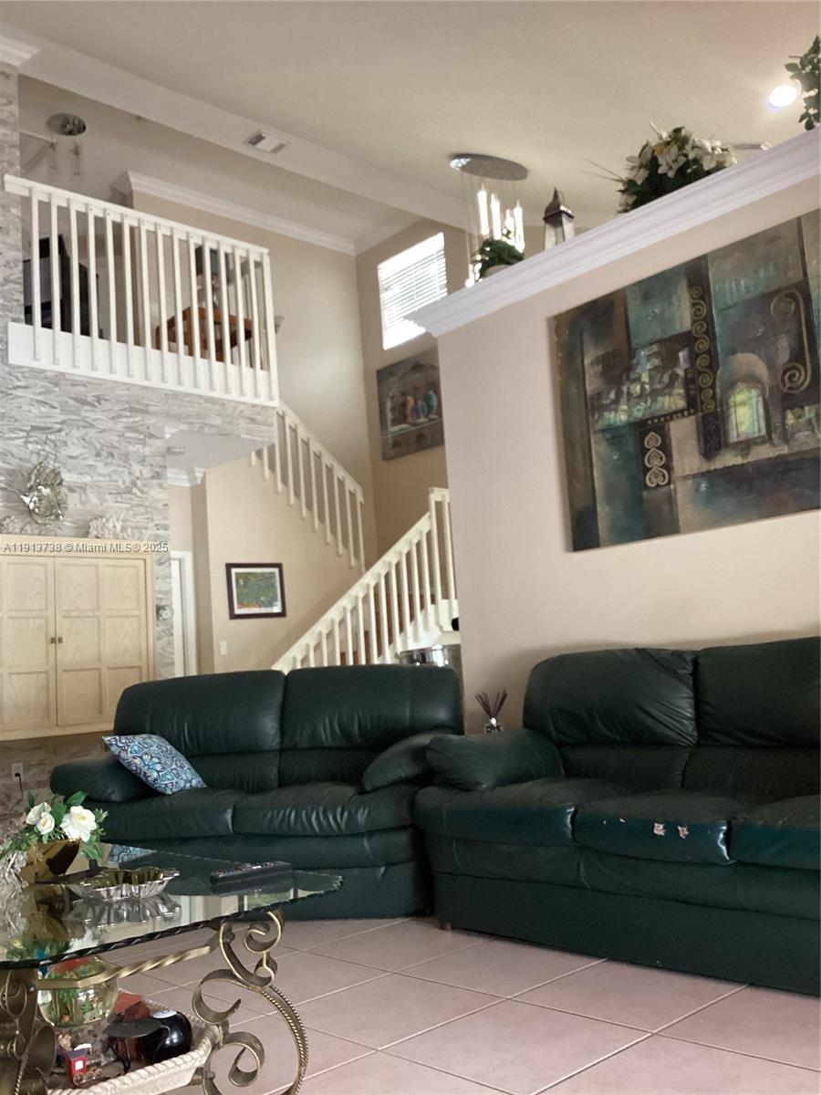 REPLAT OF COUNTRY LAKES - Residential