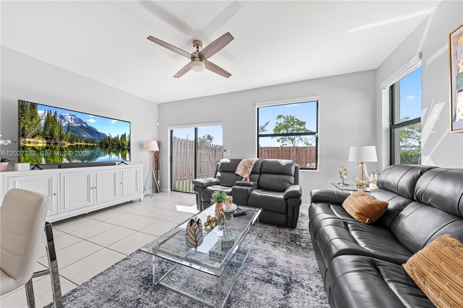 KENDALL ASSEMBLAGE SOUTH - Residential