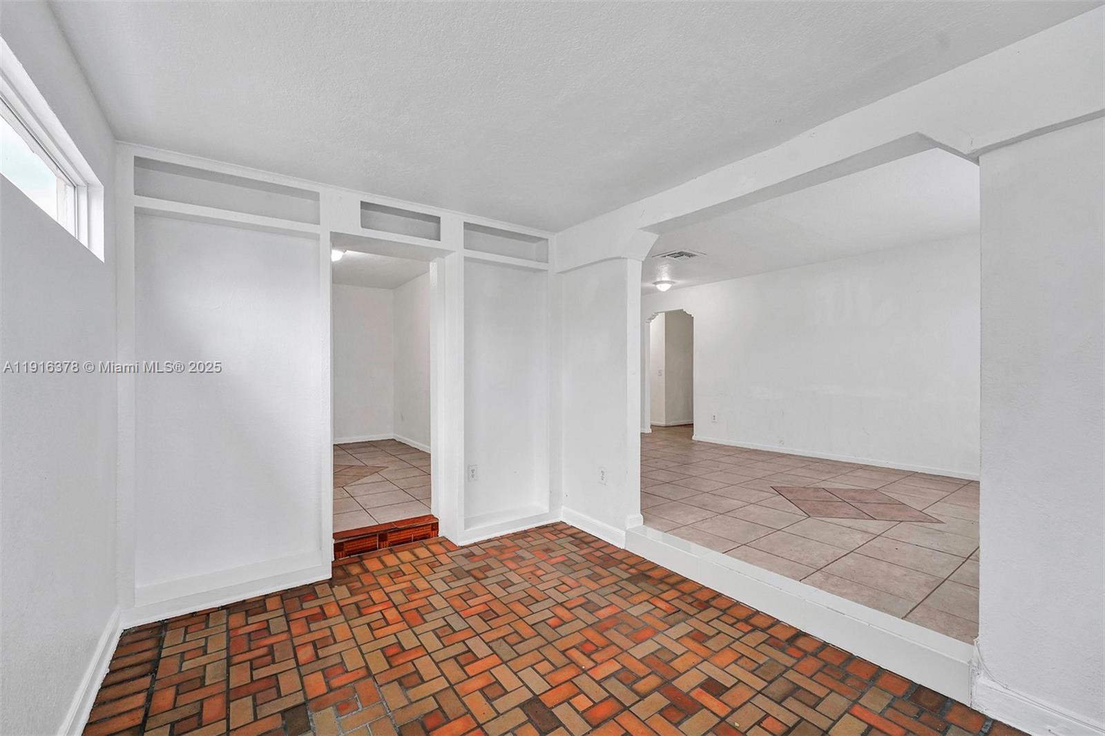 CENTRAL PARK - Residential