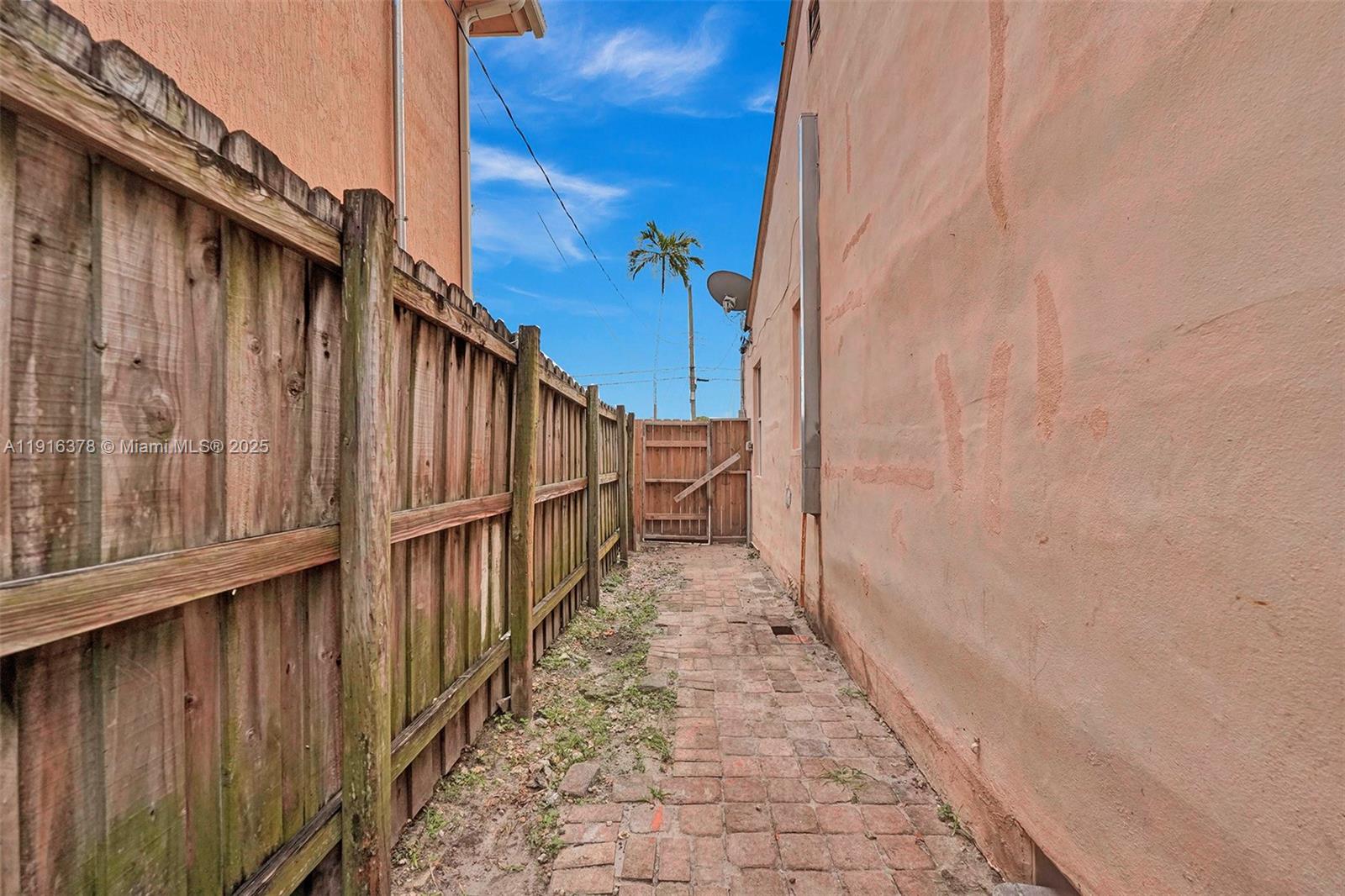 CENTRAL PARK - Residential