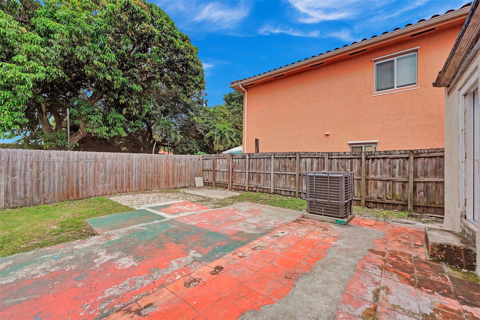 CENTRAL PARK - Residential