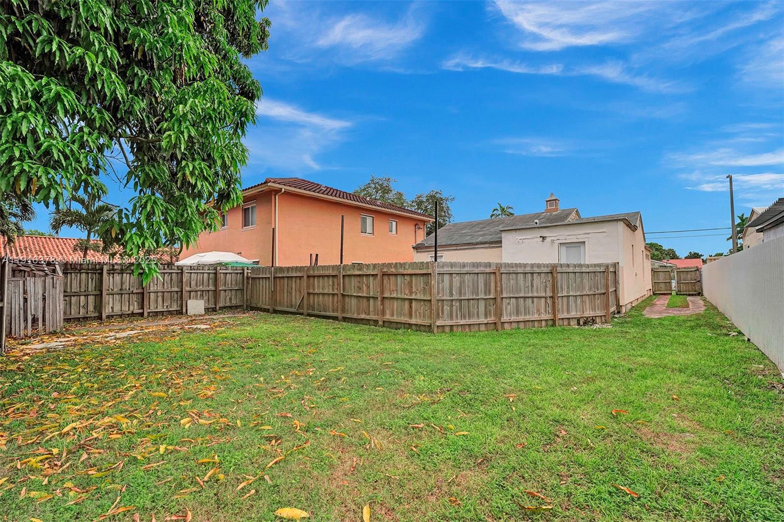 CENTRAL PARK - Residential