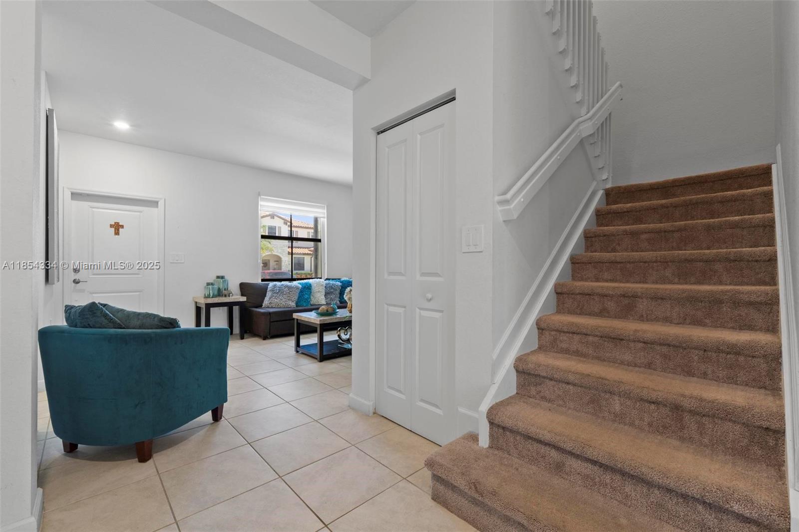 SILVER PALM RESIDENTIAL H - Residential