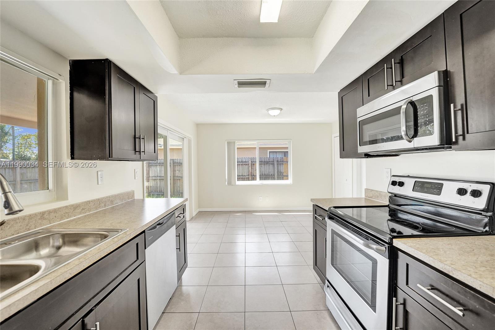 OAKLAND ESTATES 1ST SEC - Residential