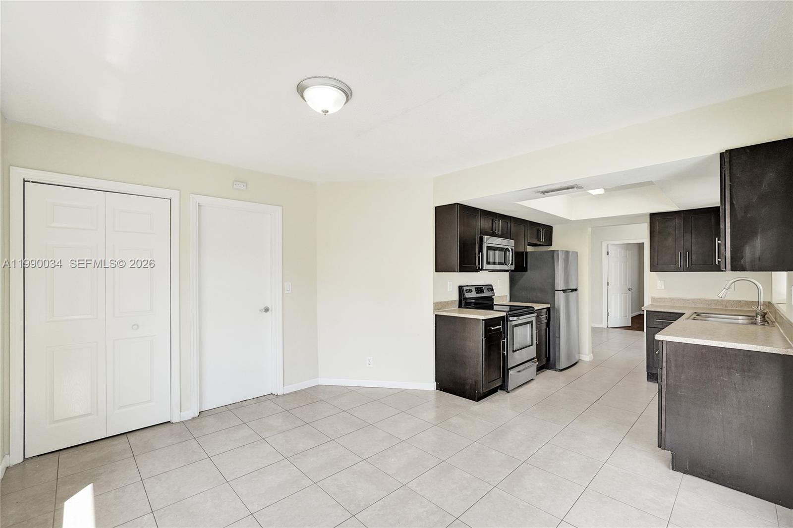 OAKLAND ESTATES 1ST SEC - Residential