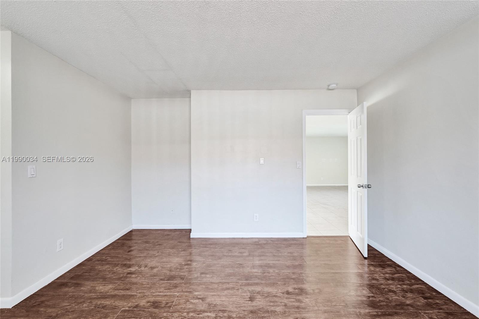 OAKLAND ESTATES 1ST SEC - Residential