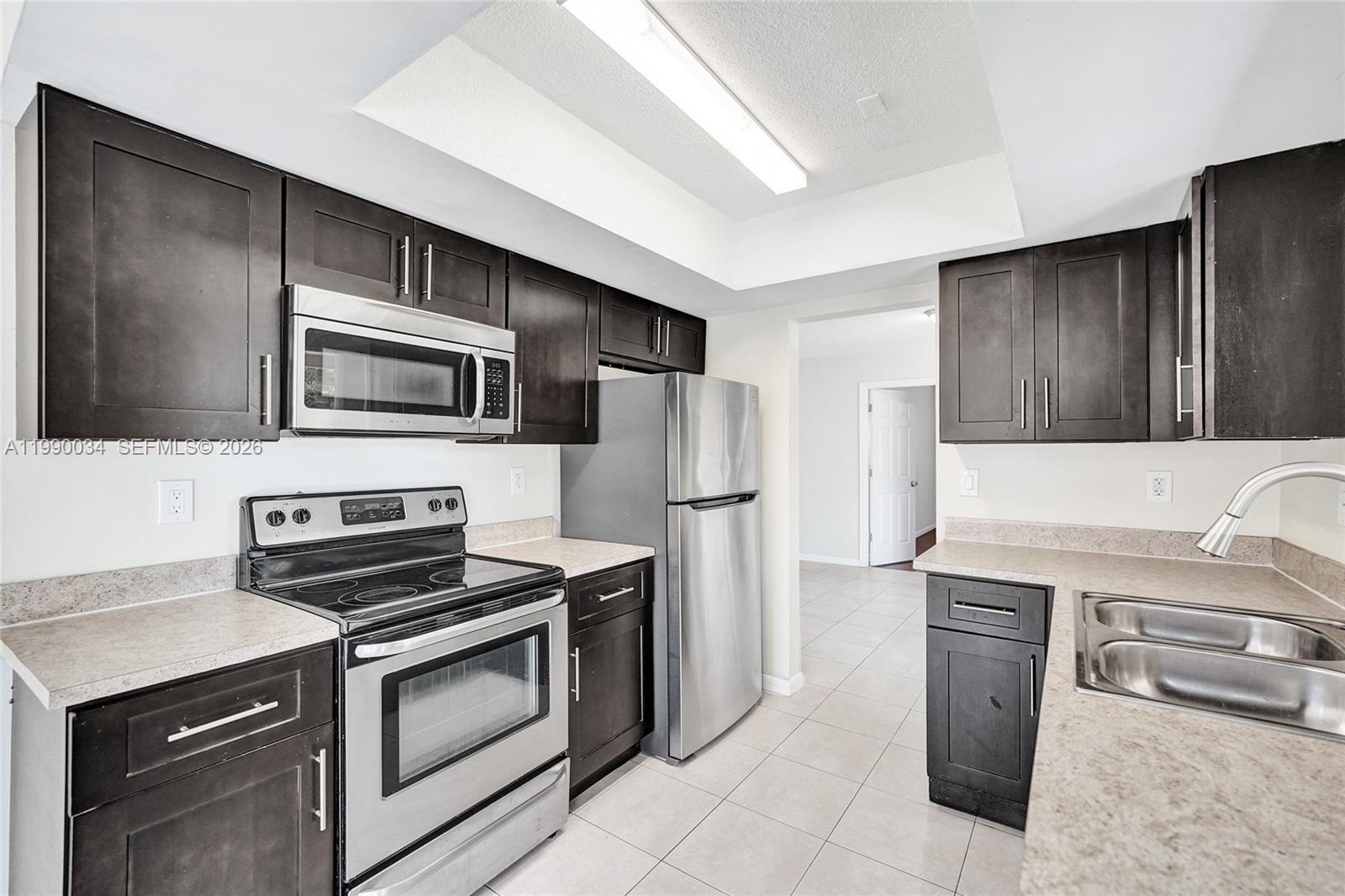 OAKLAND ESTATES 1ST SEC - Residential