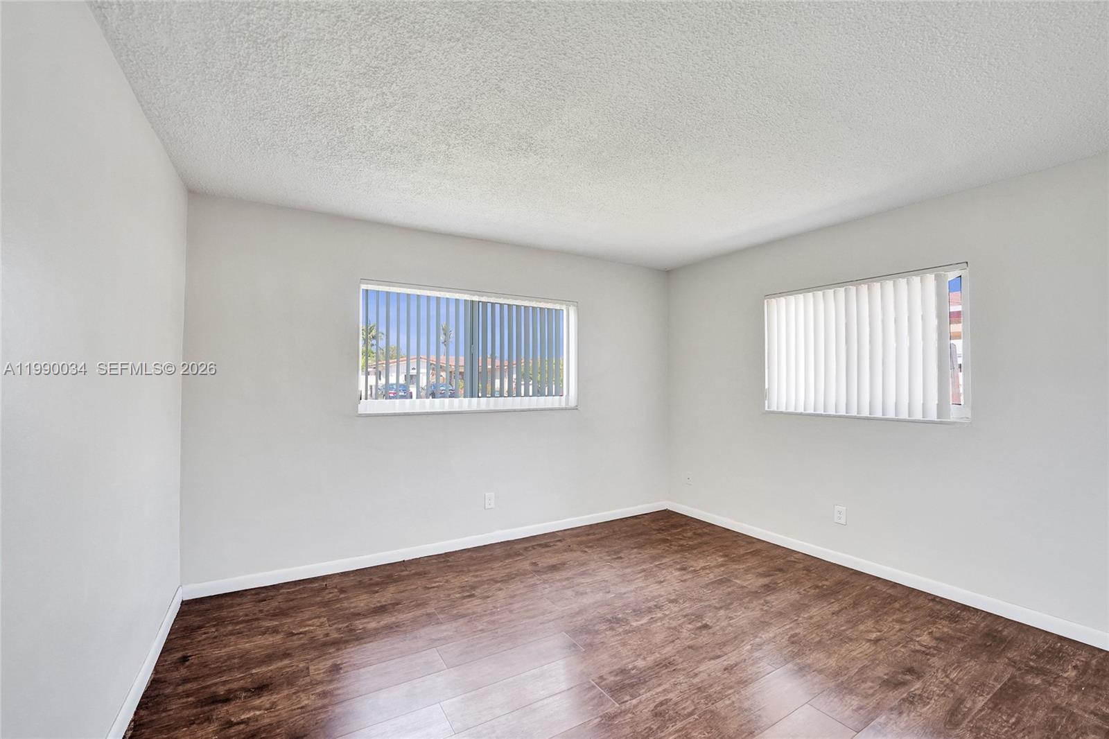 OAKLAND ESTATES 1ST SEC - Residential