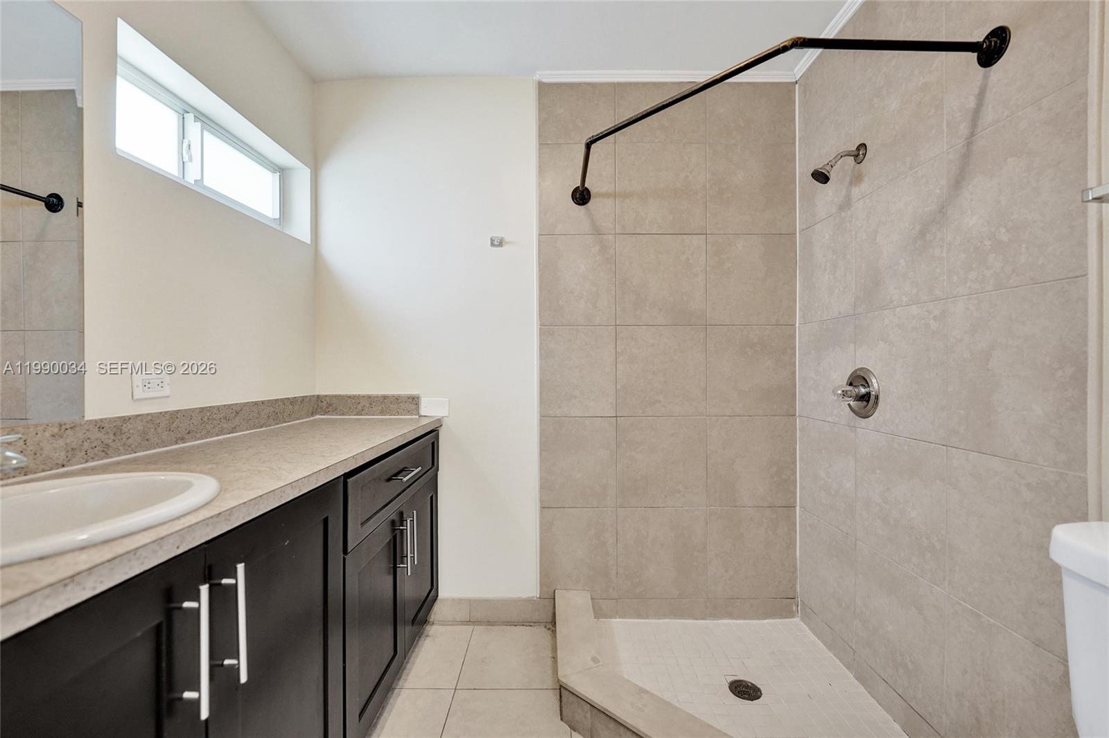 OAKLAND ESTATES 1ST SEC - Residential