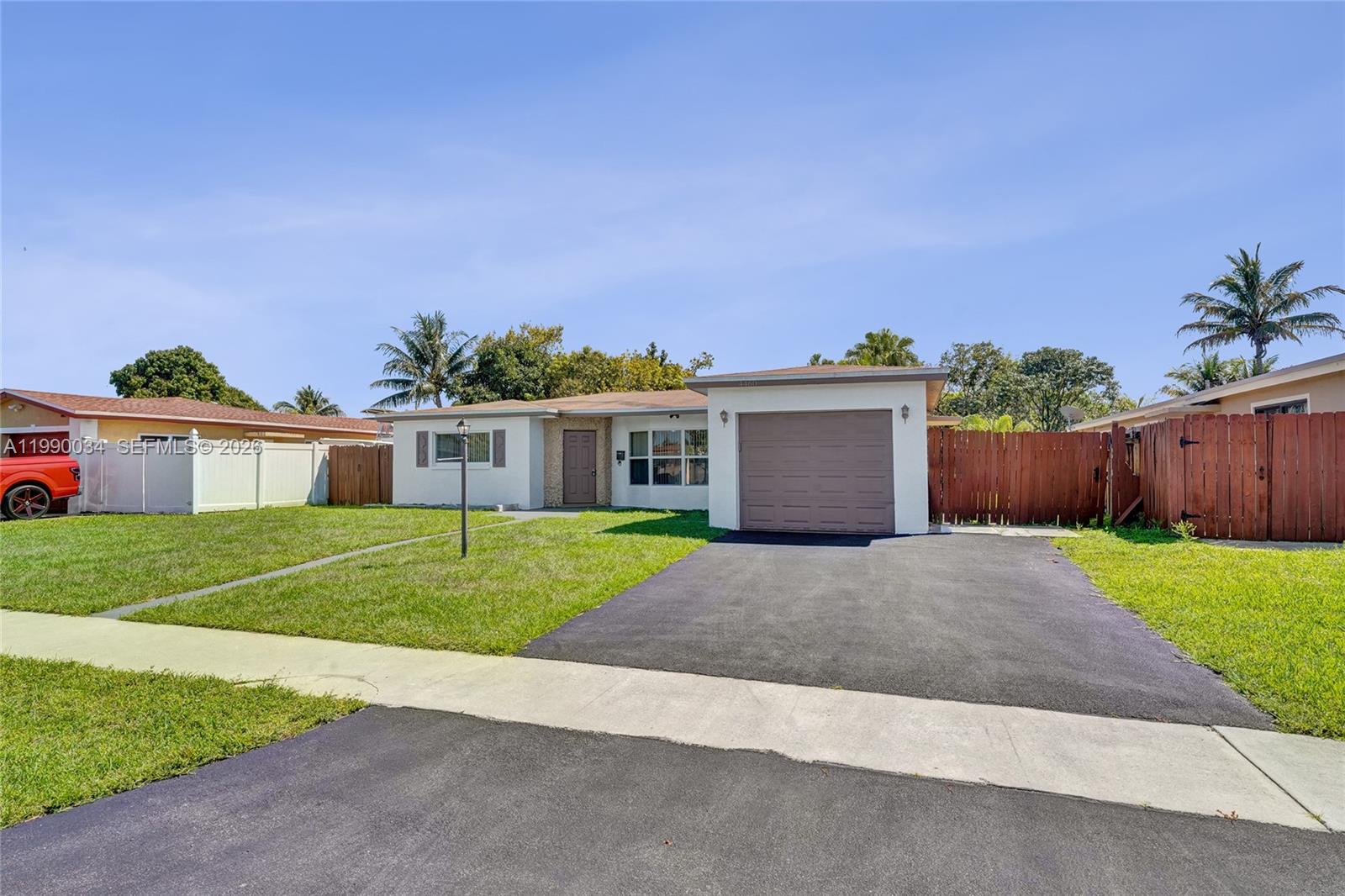 OAKLAND ESTATES 1ST SEC - Residential