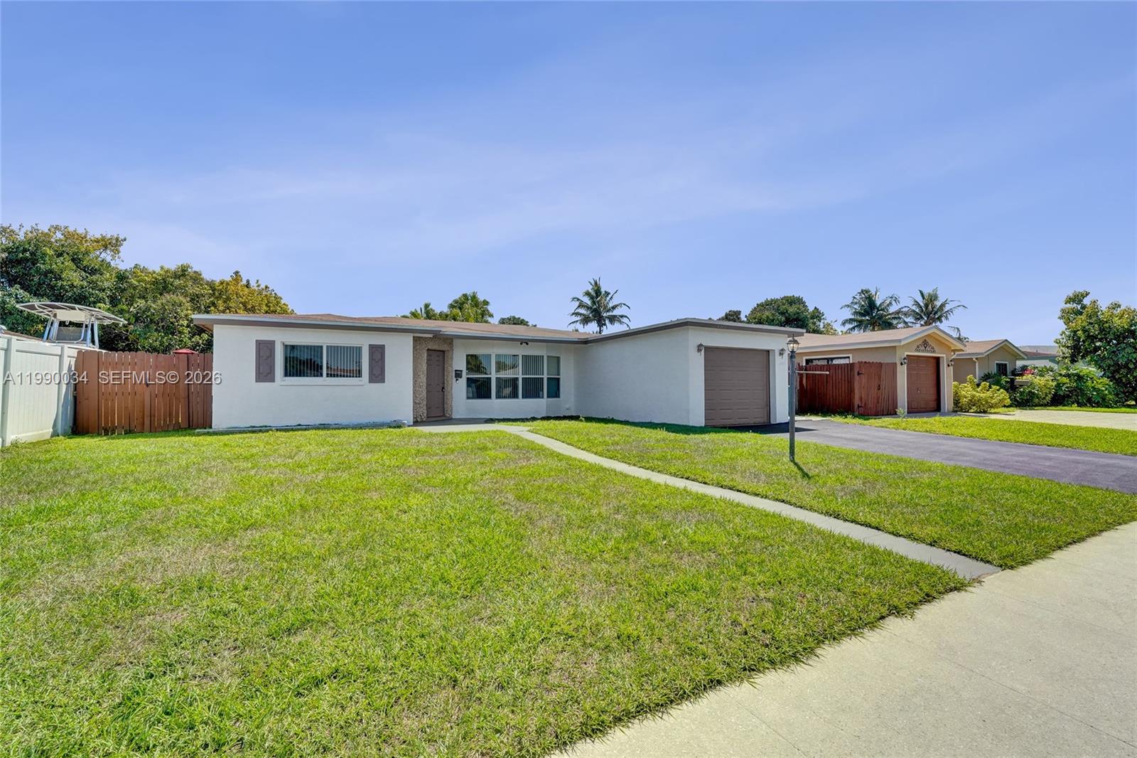 OAKLAND ESTATES 1ST SEC - Residential