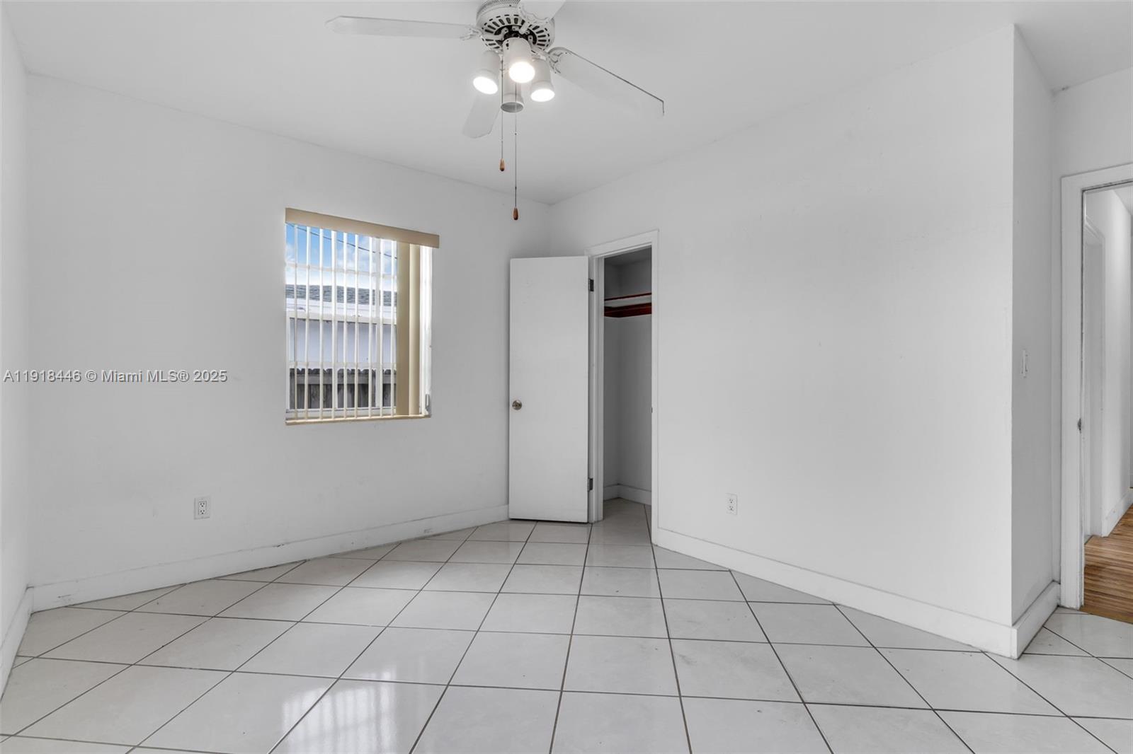 OLYMPIC HEIGHTS - Residential Lease