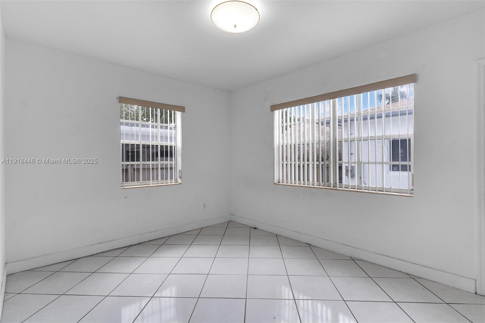 OLYMPIC HEIGHTS - Residential Lease