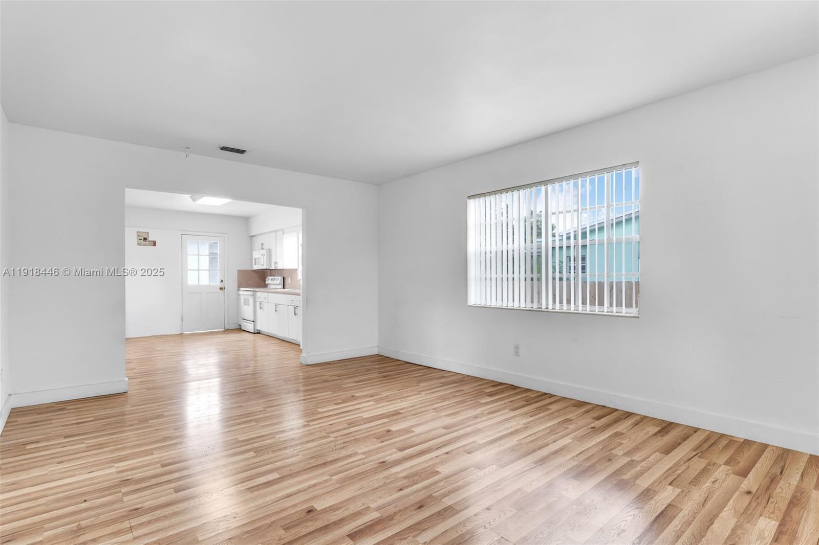 OLYMPIC HEIGHTS - Residential Lease