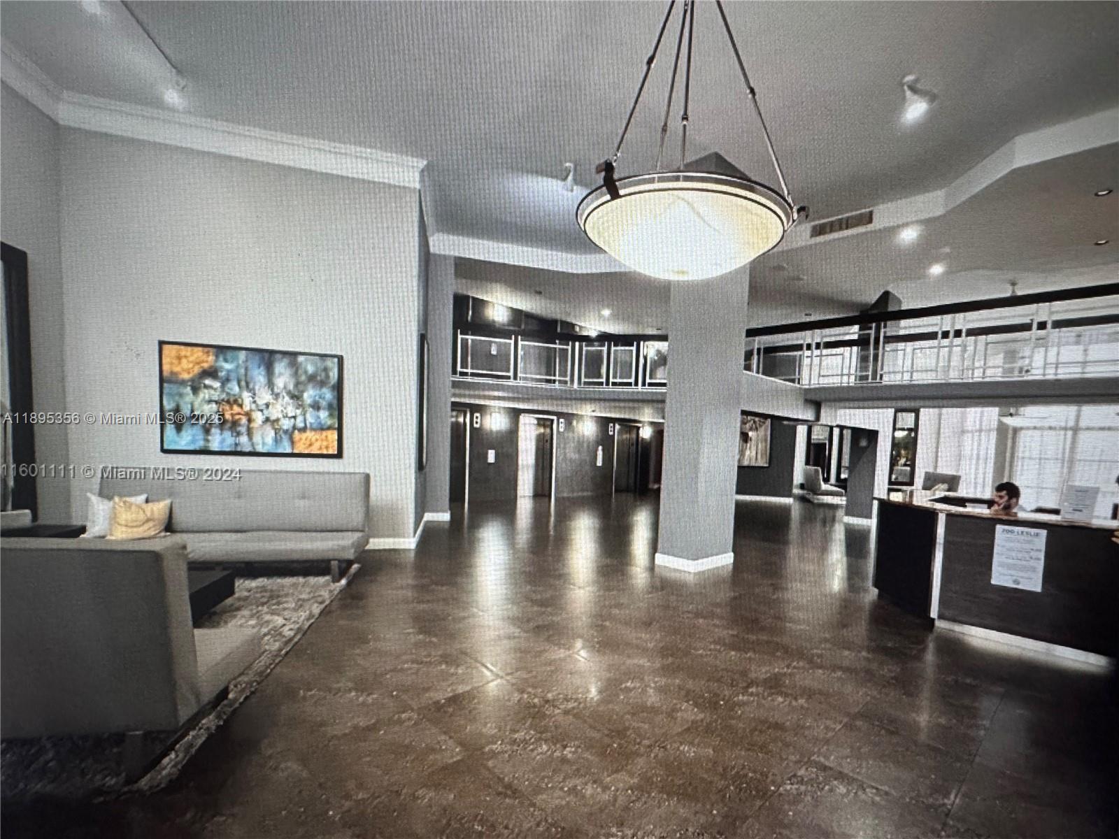 200 LESLIE CONDO - Residential Lease