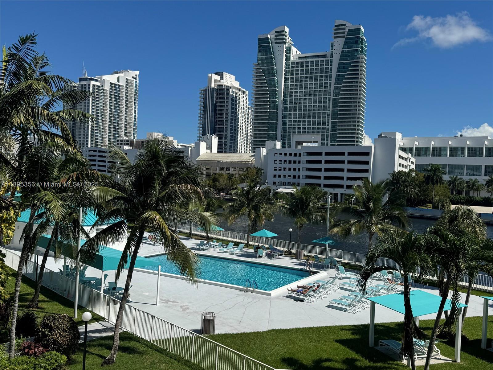200 LESLIE CONDO - Residential Lease
