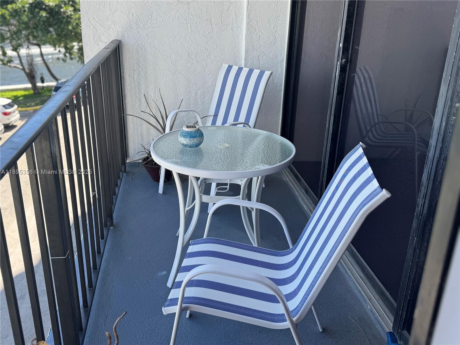 200 LESLIE CONDO - Residential Lease