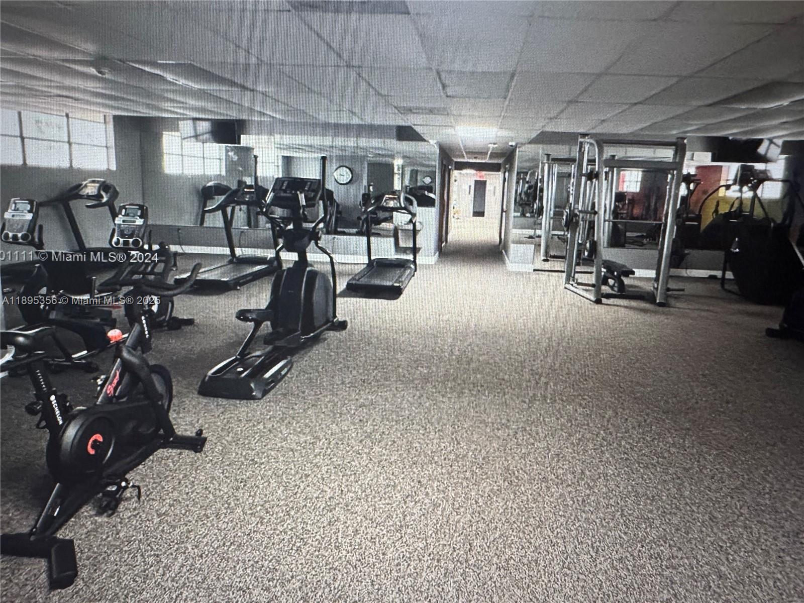 200 LESLIE CONDO - Residential Lease