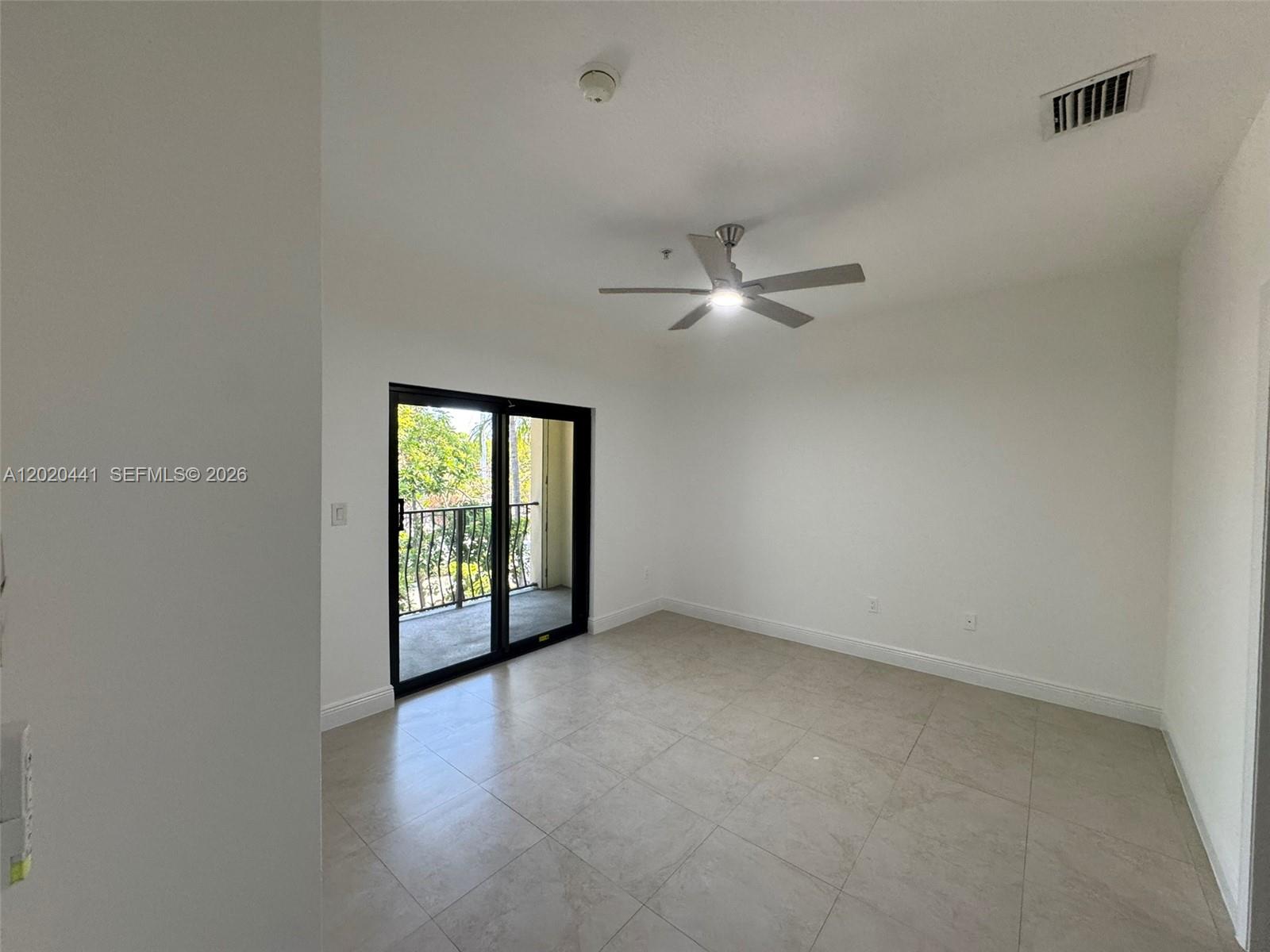 GROVE VILLAS CONDO - Residential