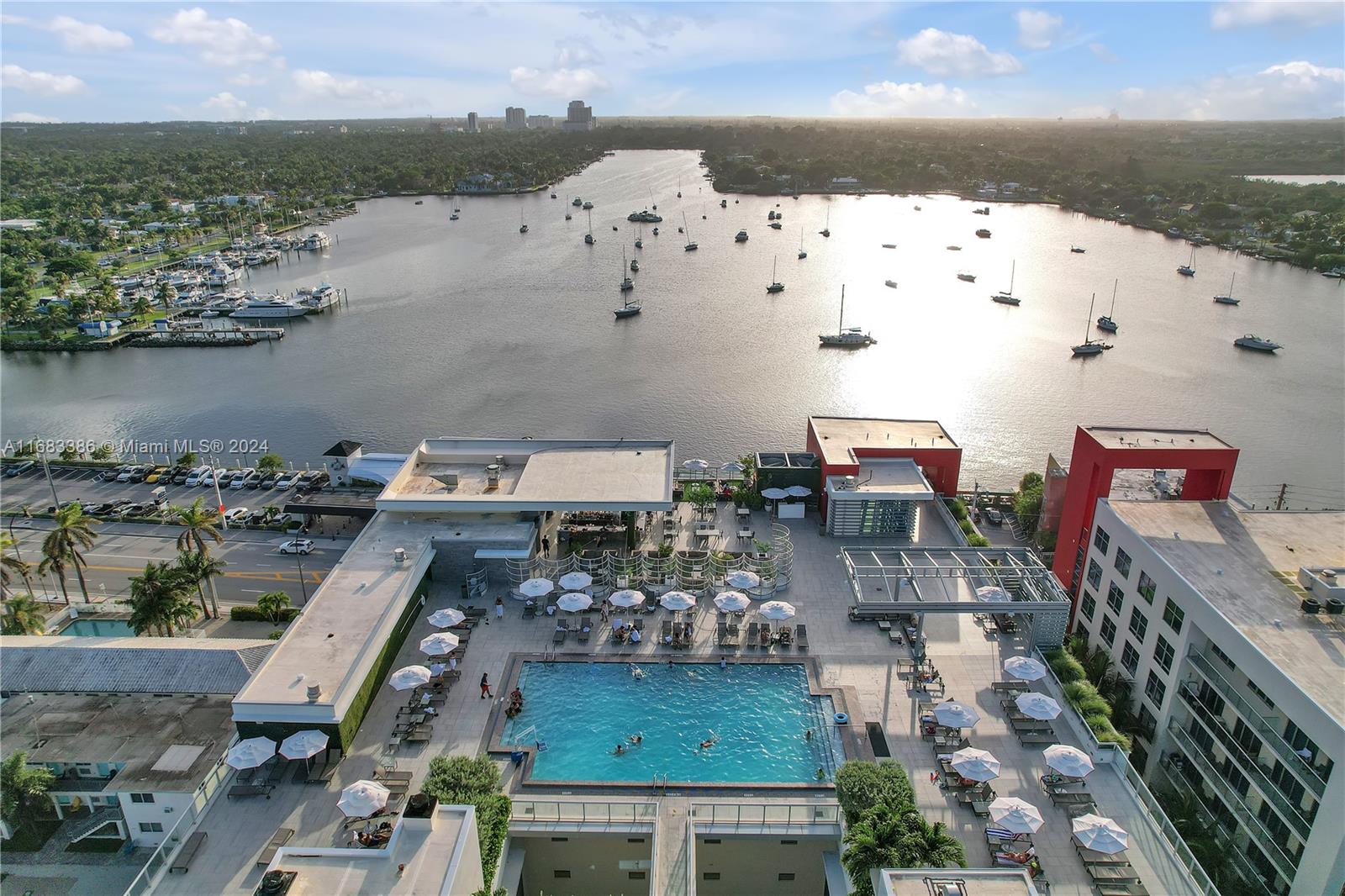 Property for Sale at 777 N Ocean Dr S316, Hollywood, Broward County, Florida - Bedrooms: 1 
Bathrooms: 1  - $299,000