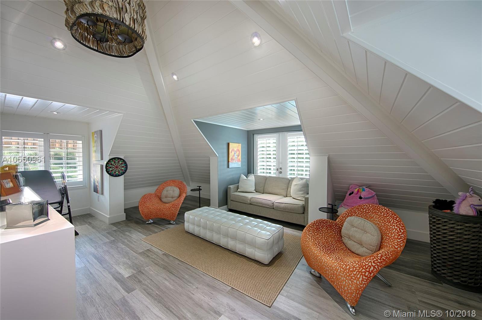 GABLES ESTATES NO 2 - Residential