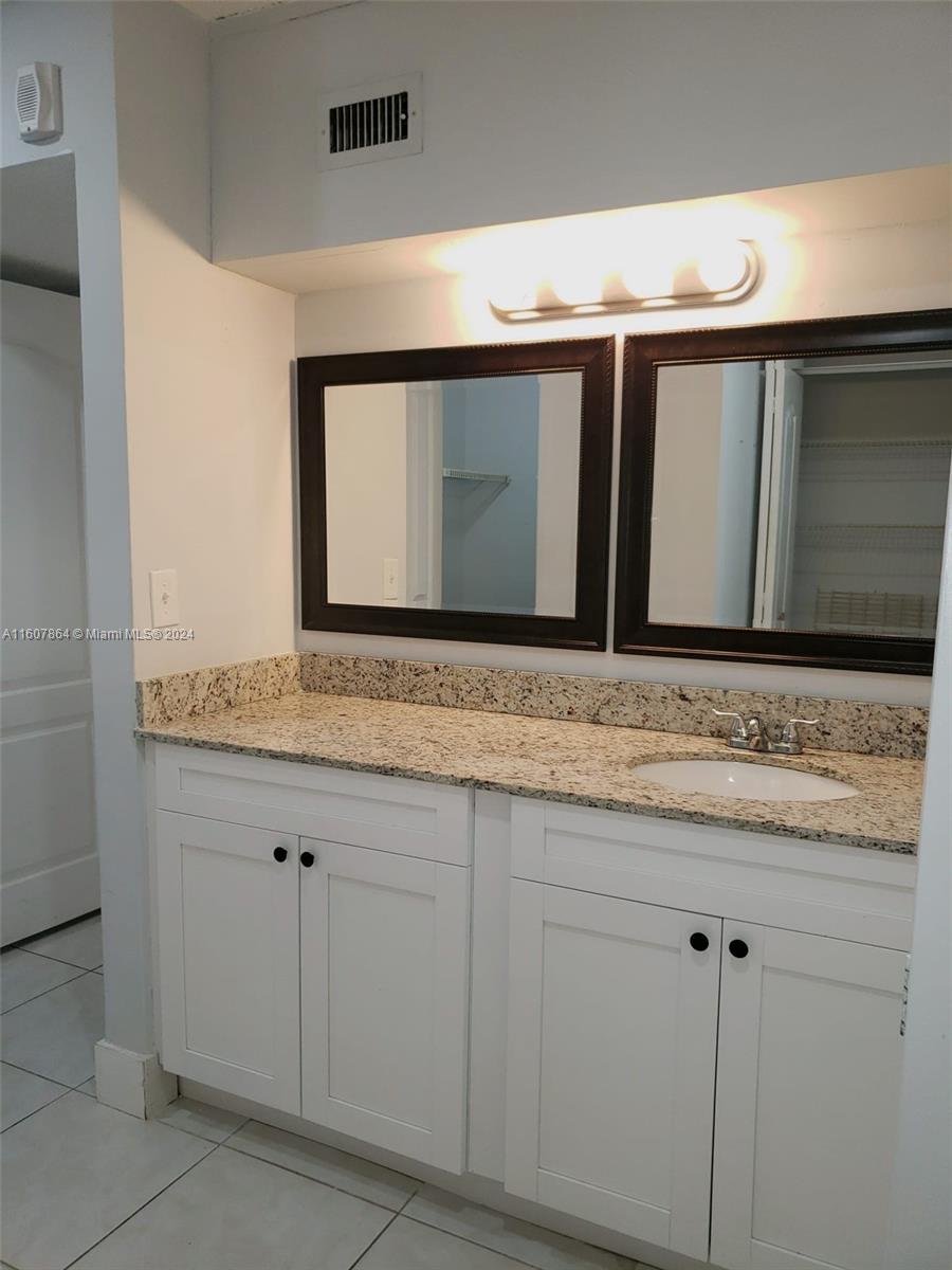 SOVEREIGNS CONDO - Residential Lease