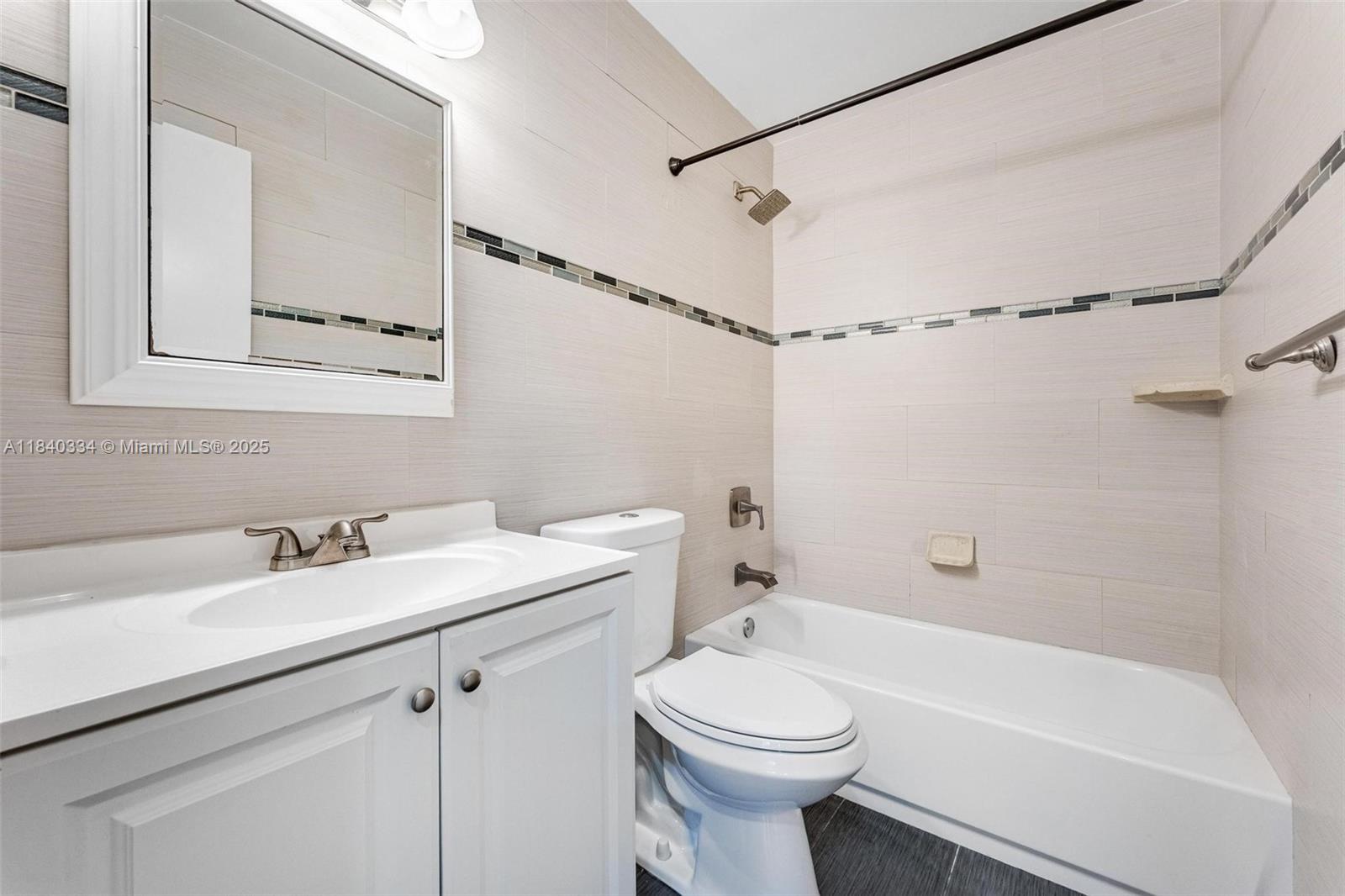 SPANISH ISLES II - Residential