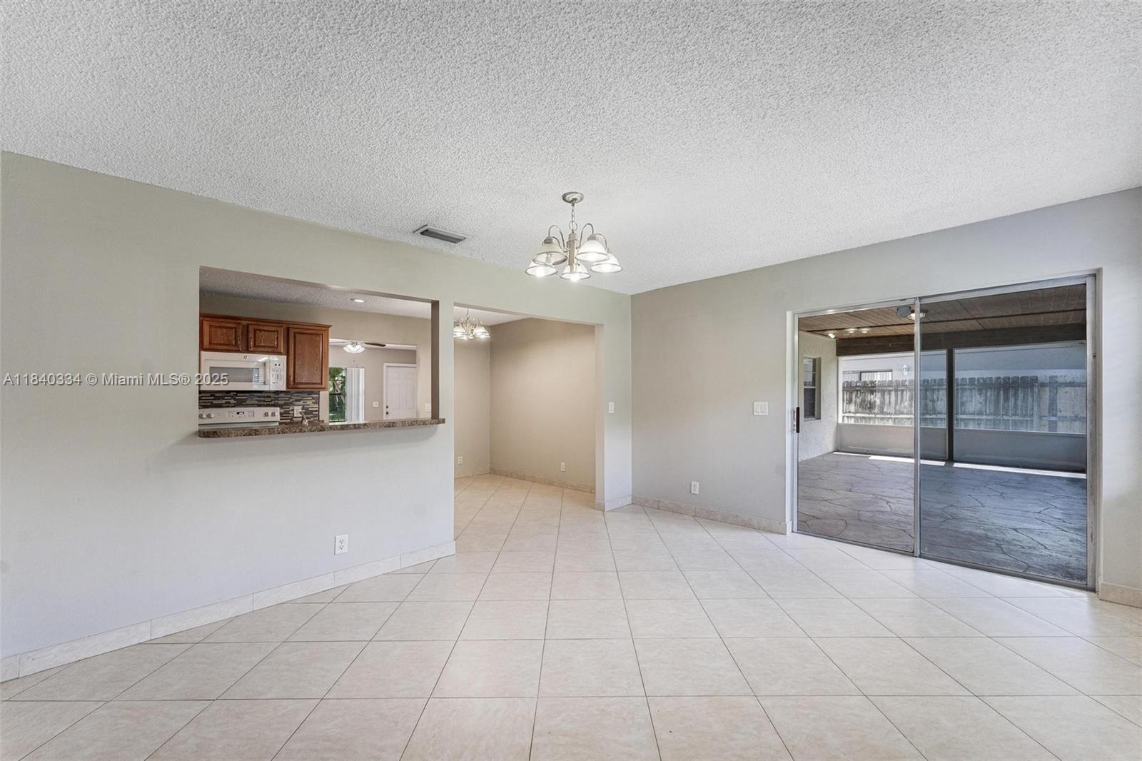 SPANISH ISLES II - Residential