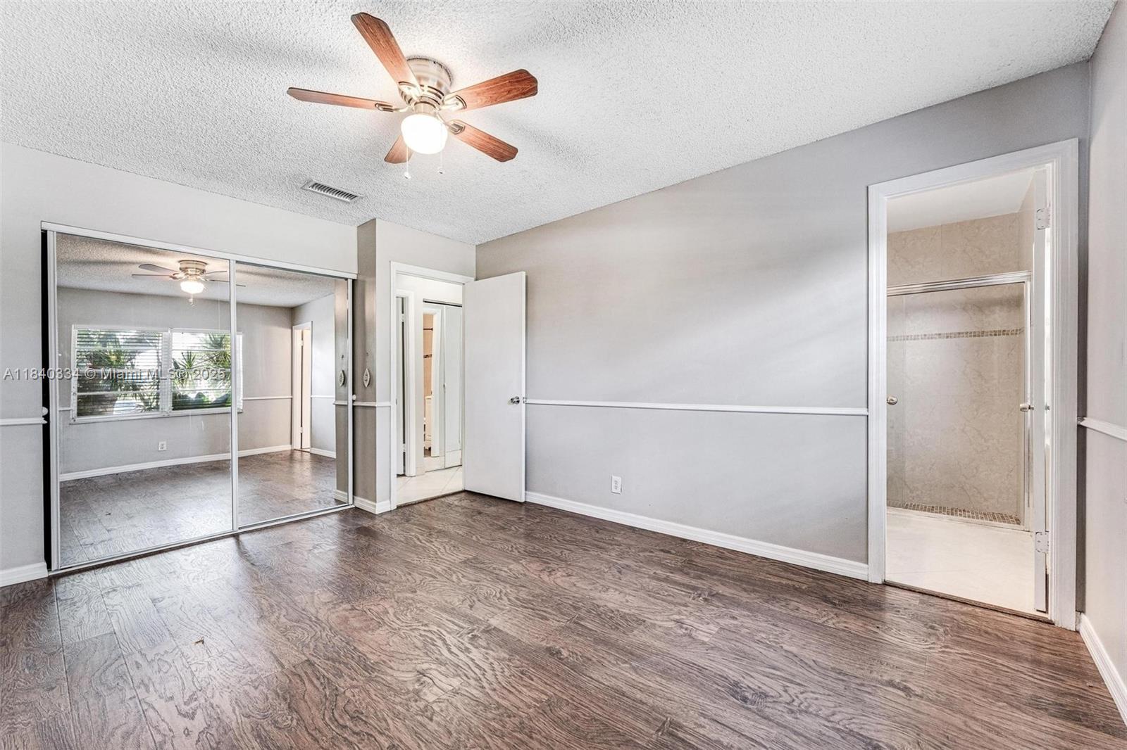 SPANISH ISLES II - Residential