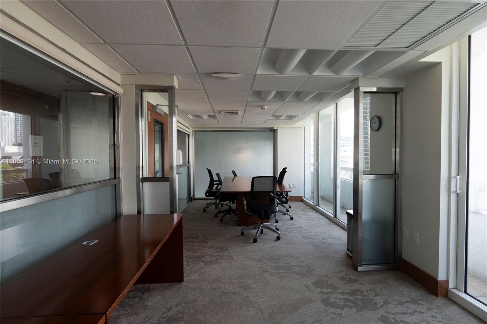 BRICKELL ON THE RIVER N T - Residential